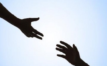 Hayat kurtarma zincirinin nasıl ilerlediğini biliyor musunuz? Hayat kurtarma zincirinin nasıl ilerlediğini biliyor musunuz?